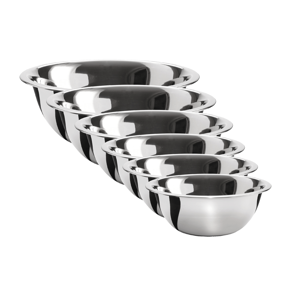 Küchenschüsseln Küchenschüsseln in verschiedenen Größen hintereinander ohne Hintergrund.