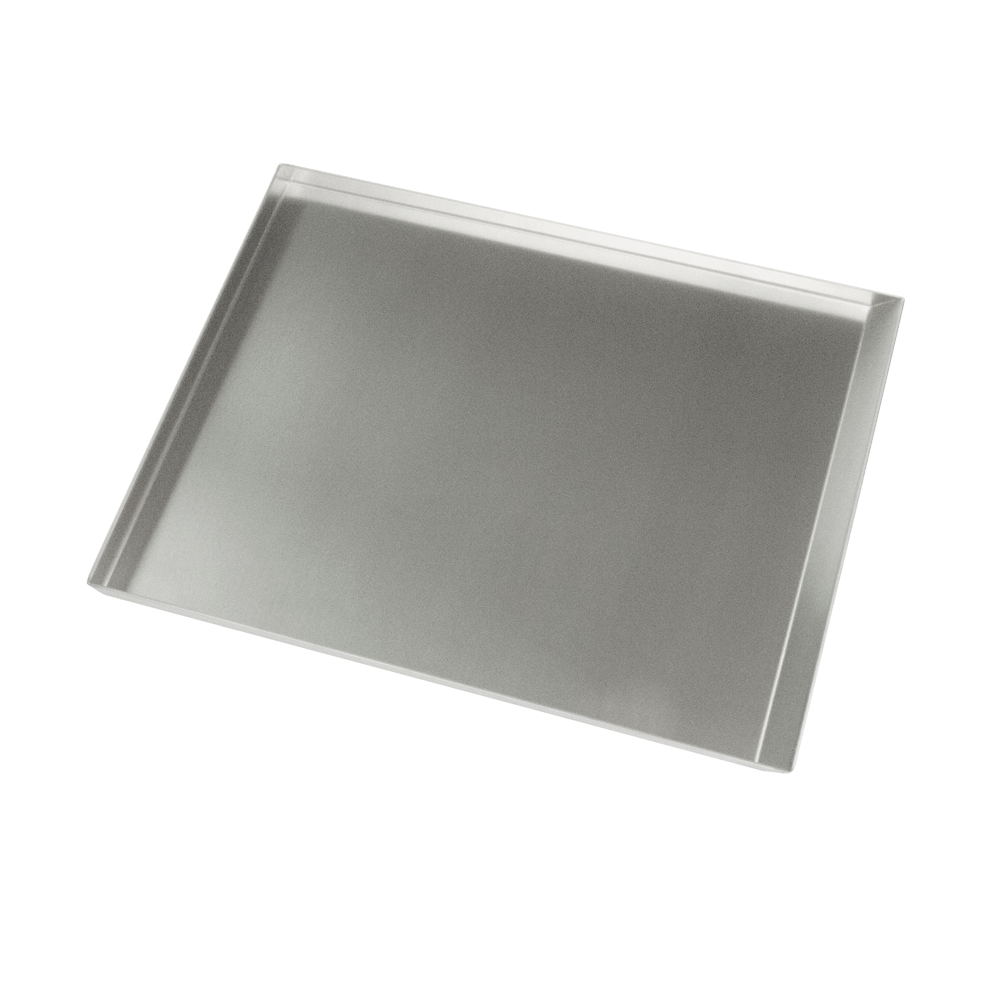 Backblech aus Aluminium mit den Maßen 47 auf 64 Zentimetern und einer Randhöhe von 3 Zentimetern ohne Hintergrund