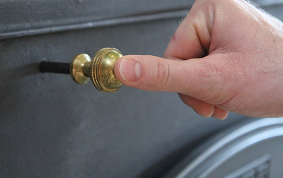 Zugluftregler Zugluftregler Holzbackofen