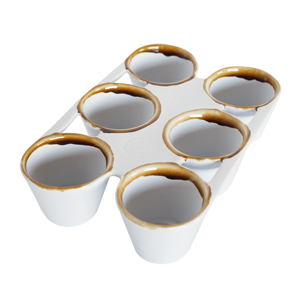 Keramik Pfitzaufform 6 weiße Keramikformen mit einem braunen Rand. Ohne Hintergrund hinterlegt