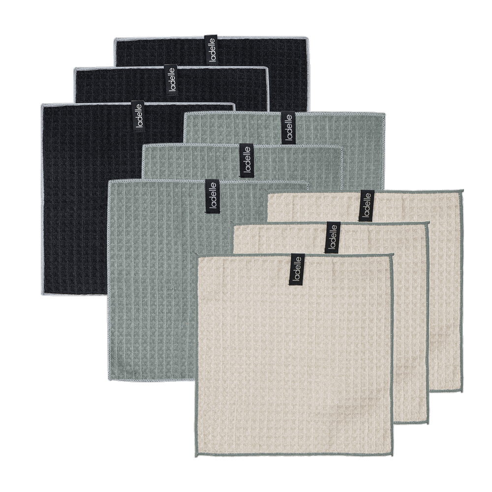 Spültücher Waffle Jeweils 3 Spültücher in den farben taupe, salbeigrün und schwarz nebeneinander ohne Hintergrund.