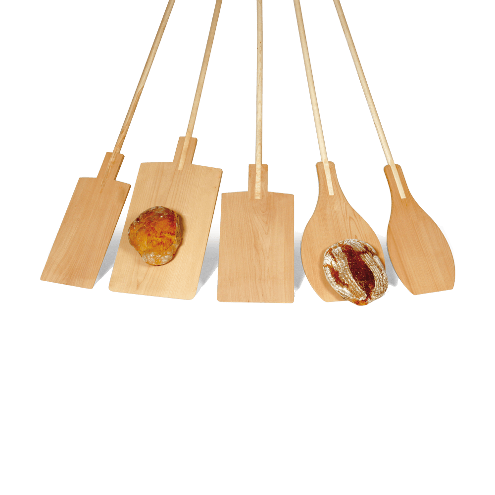 Robuste Holzbackschaufeln für große Backöfen Verschiedene Backschieber mit unterschiedlichen Größen und Formen