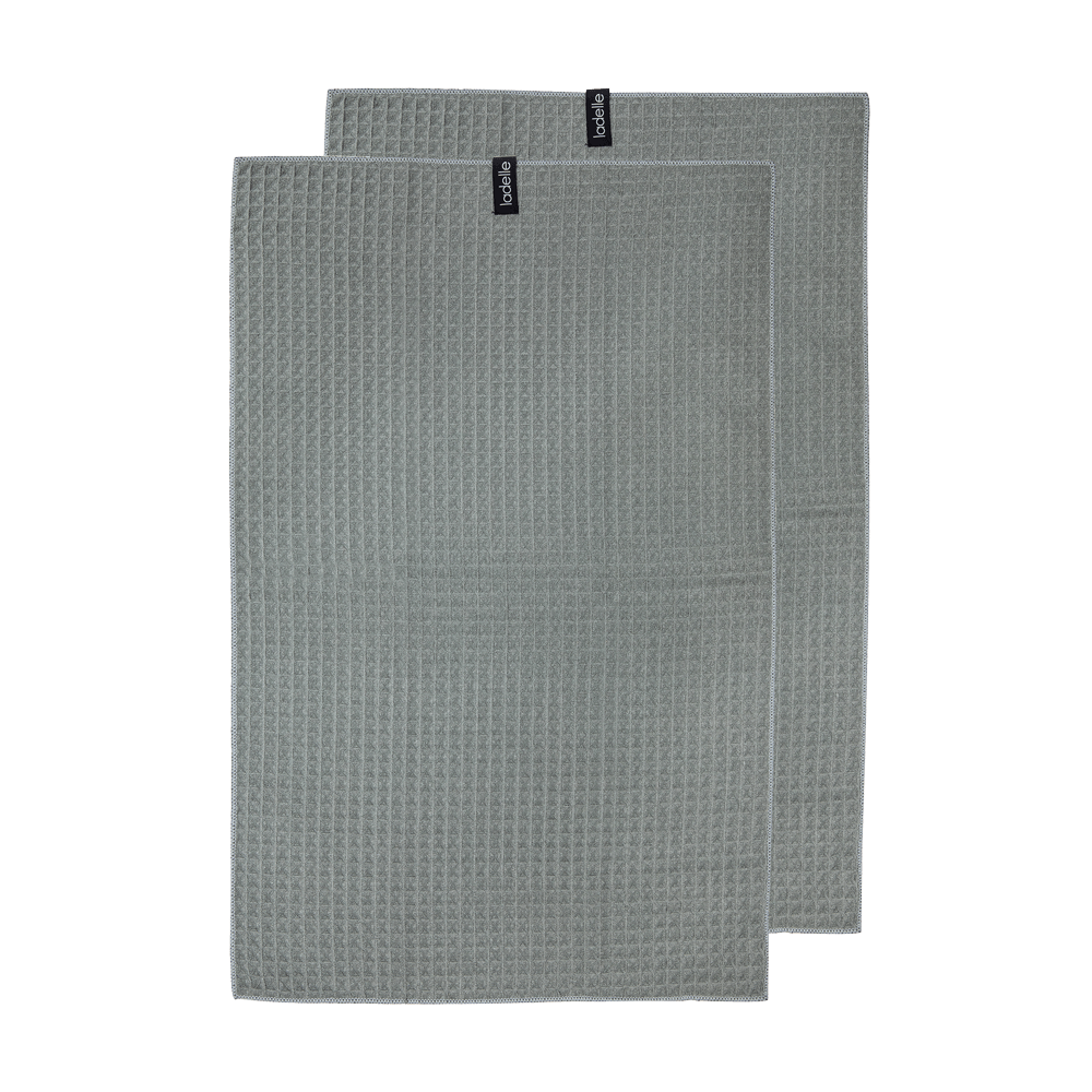 Geschirrtuch Mega Waffle in Salbeigrün ohne Hintergrund.