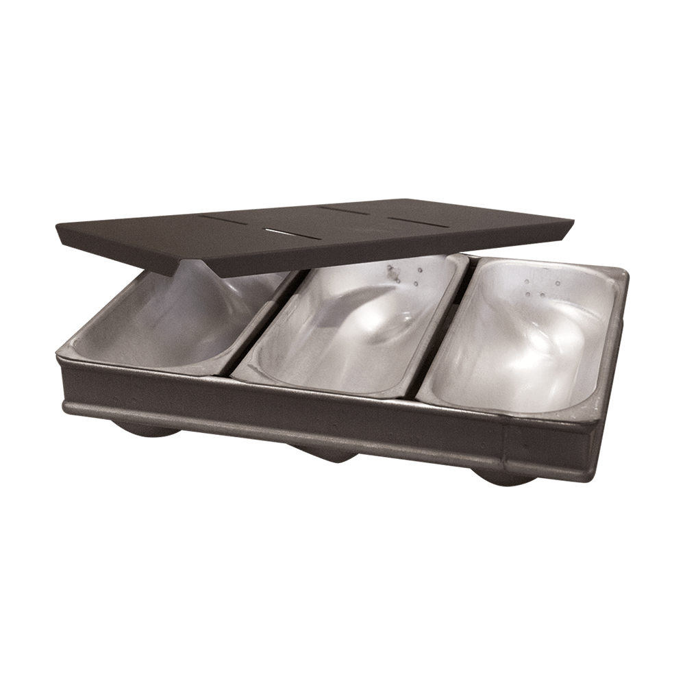 Stollenform mit Deckel Stollenbackform mit Deckel - 750 Gramm - im dreier Verband ohne Hintergrund abgebildet