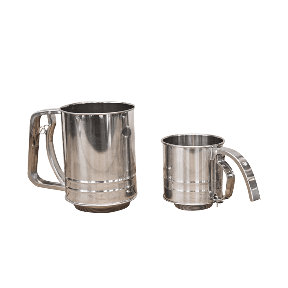 Einhandmehlsiebe Einhandmehlsieb in zwei unterschiedlichen Größen