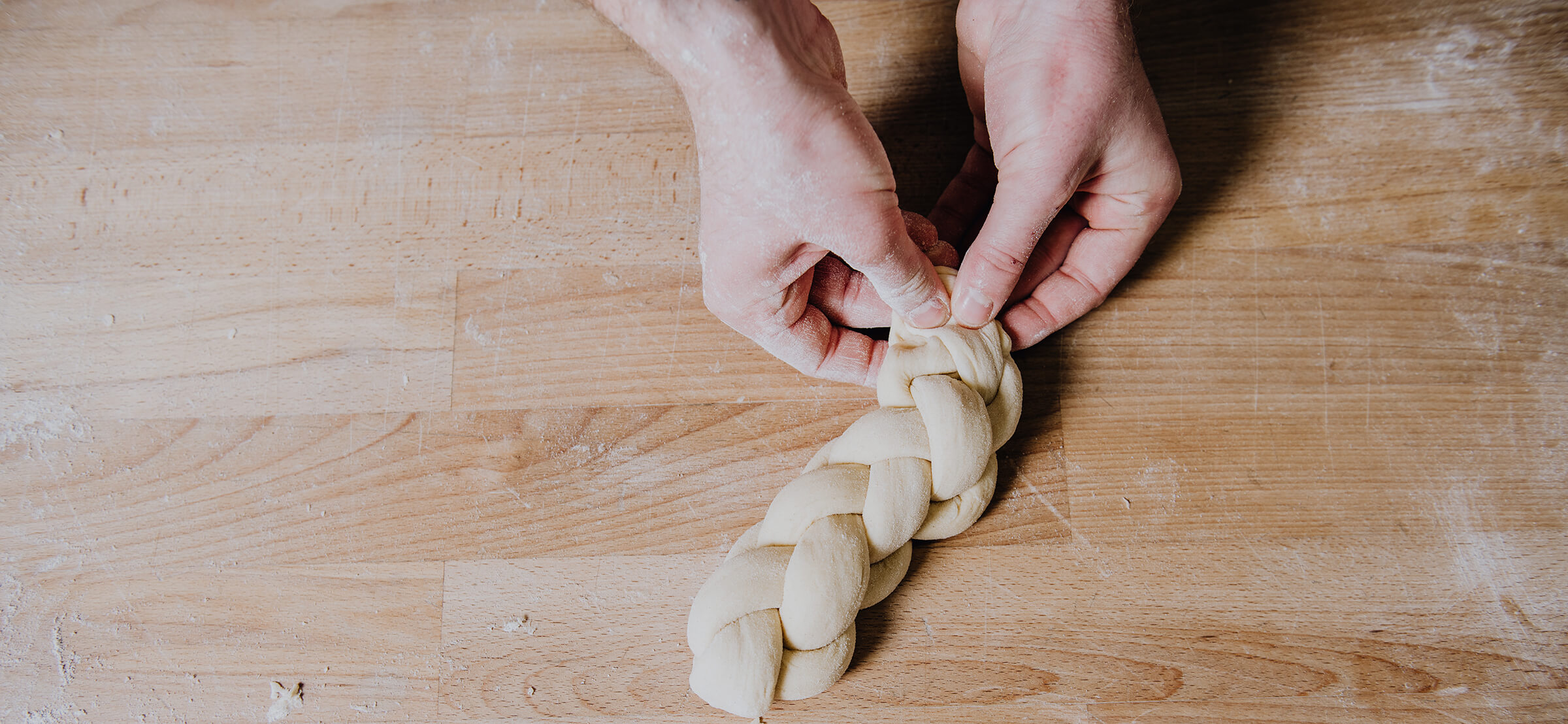 Gemeinsames Backen im Kompetenzzentrum Schulungsbäckerei