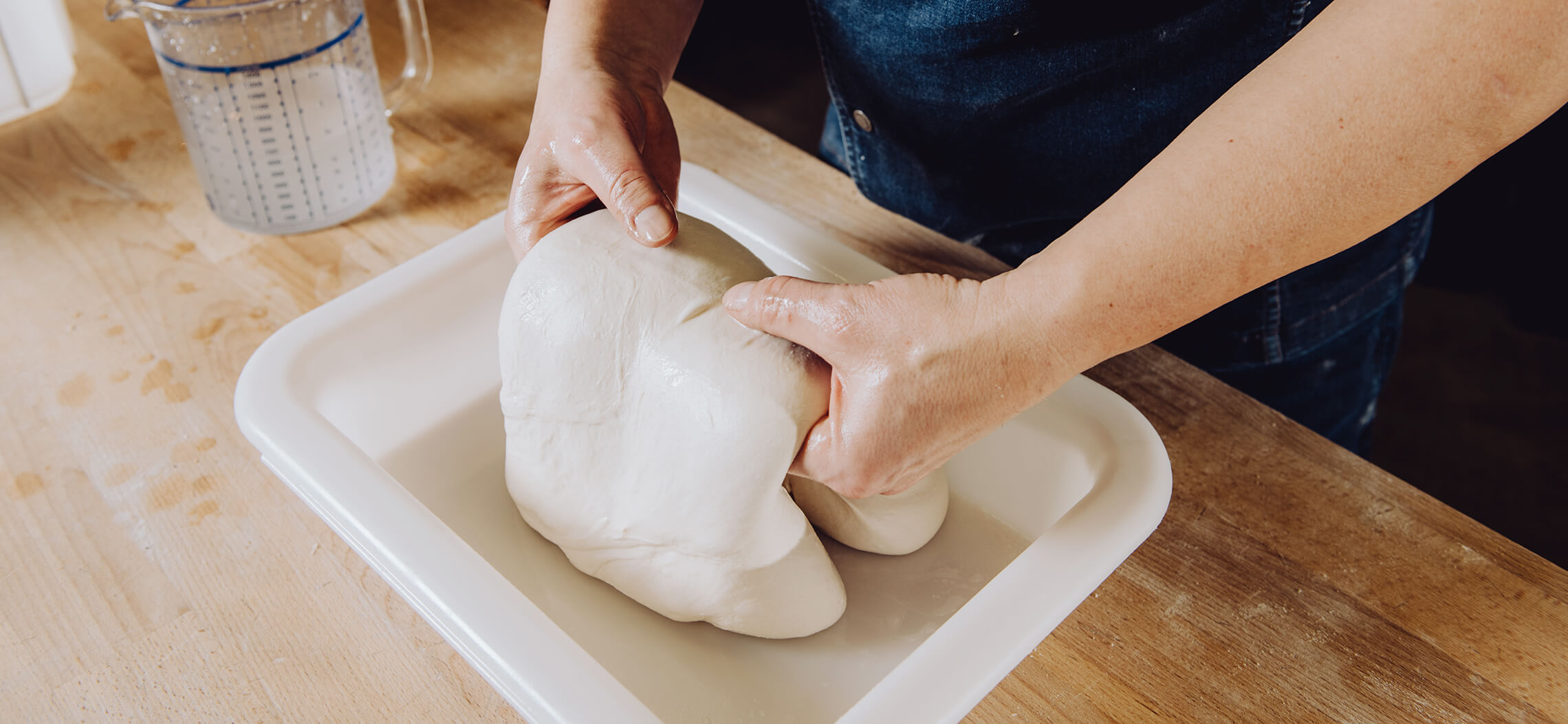 perfekter Teig aus der Gärbox Teig aus Teigwanne