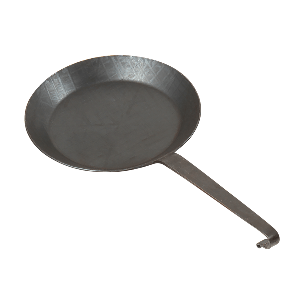 Brat- und Servierpfanne Ø 23 cm Brat- und Servierpfanne mit Hakenstiel im Durchmesser 23 cm aus Schmiedeeisen ohne Hintergrund.