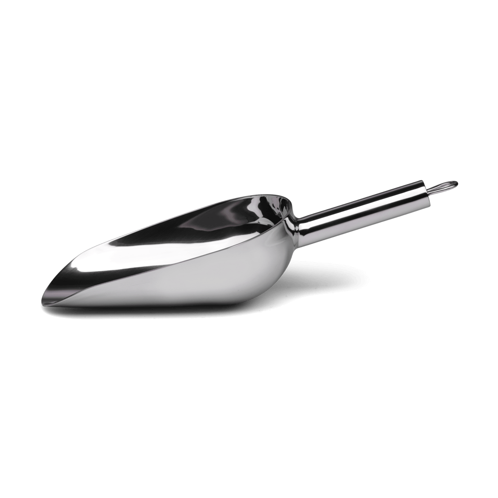 Abwiegeschaufel aus Edelstahl bis ca. 230 g Mehl ohne Hintergrund.