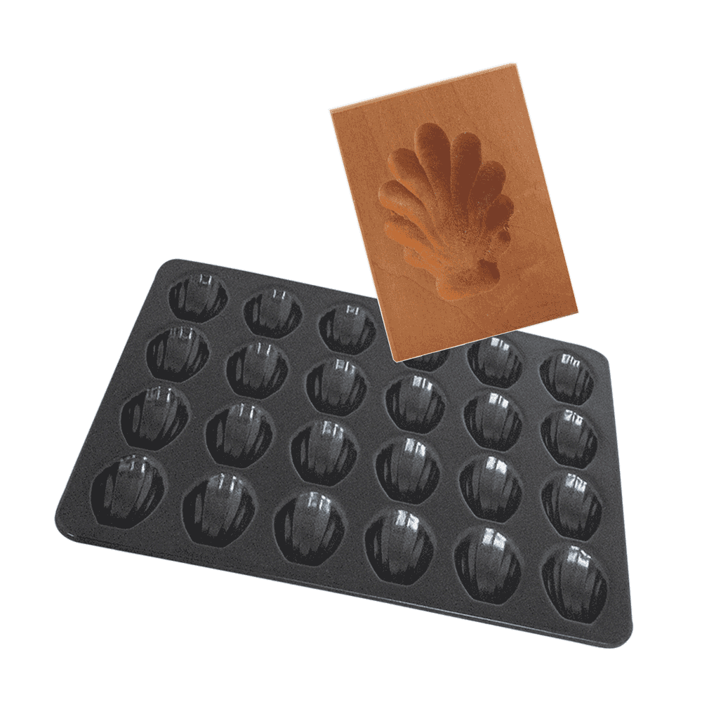 Bärentatzen- und Madleinebackformen Anthrazitfarbene 24-Madleineblechform und 1er Holzform für Bärentatzen