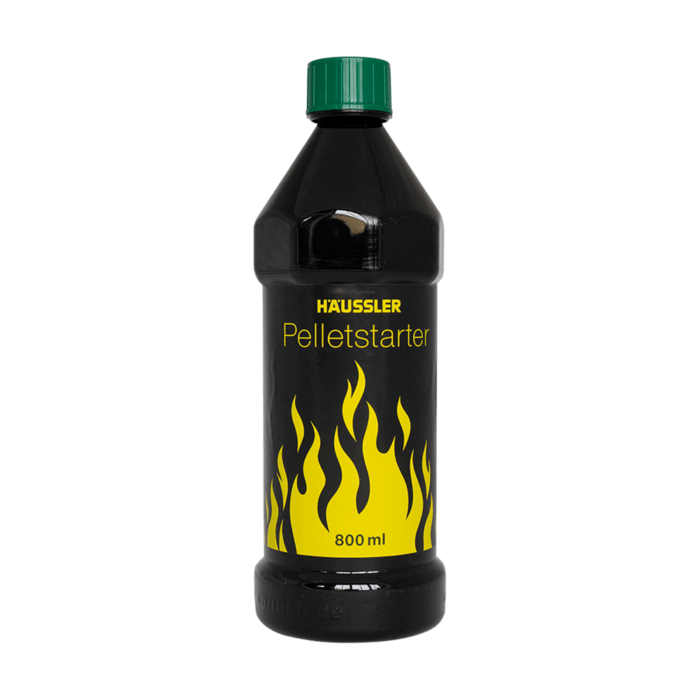 Pelletstarter Pelletstarter in einen schwarzen Flasche ohne HIntergrund.