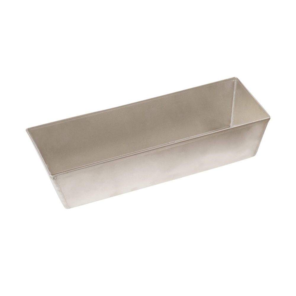 Kastenform aus Aluminium ohne Hintergrund