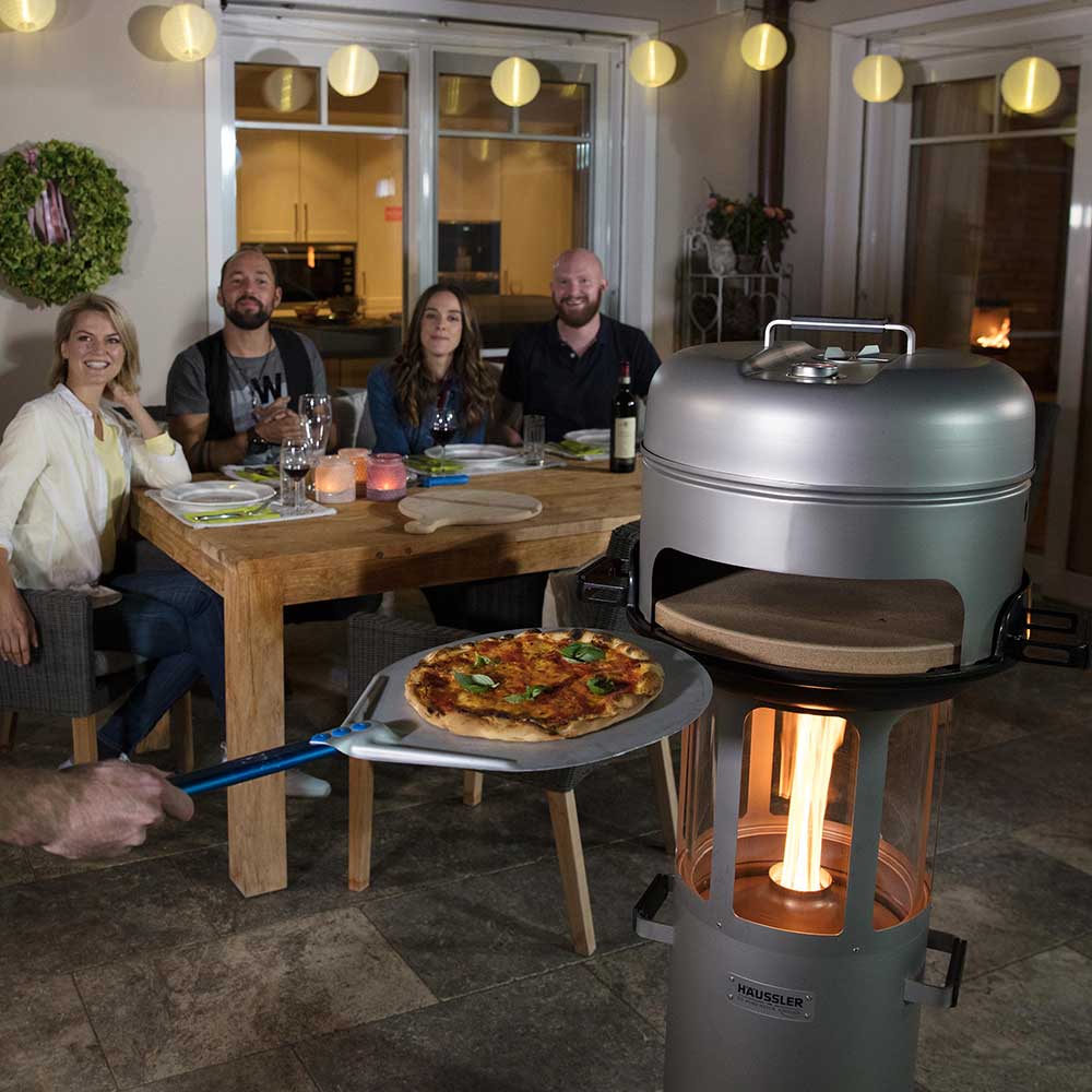 Pizzastein Pizzastein wird in geselliger Runde benutzt