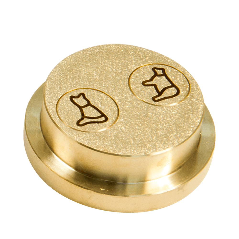 Nudelmatrize Nr. 500 für Katzen- und Kuh-Nudeln für Nudelmaschine Emma und PN 100 ohne Hintergrund.