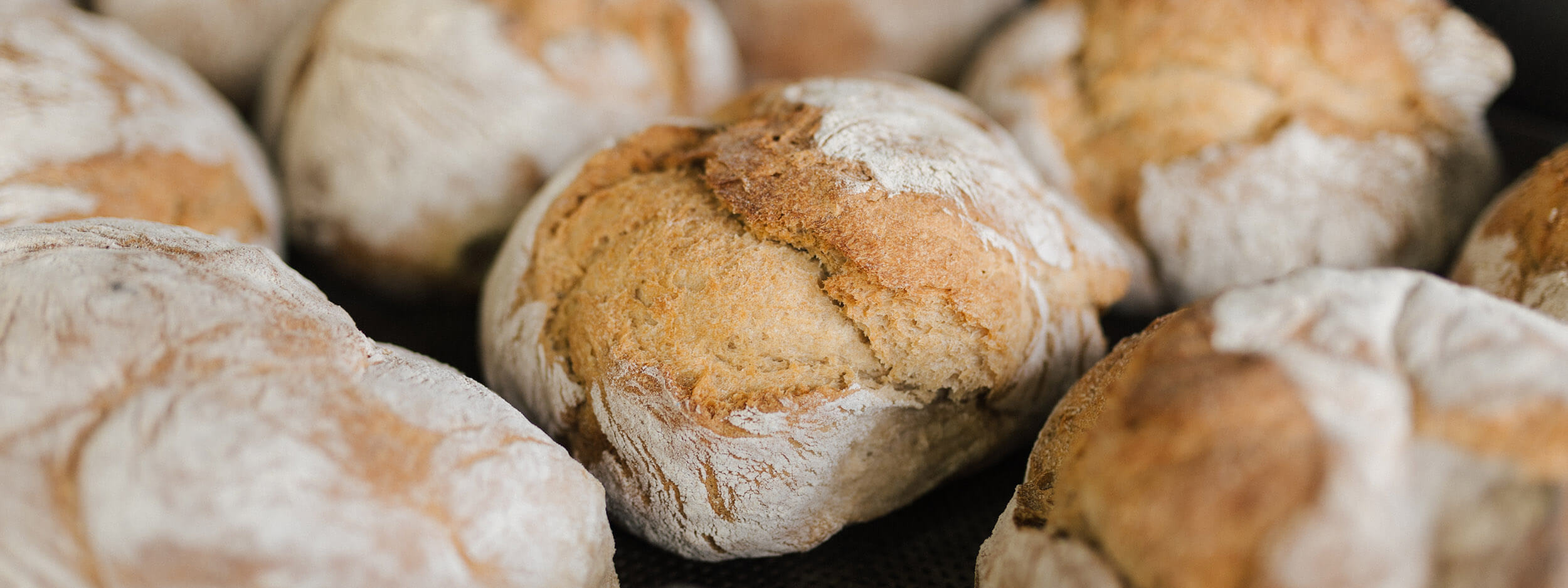 Bauernbrot goldbraun gebacken 