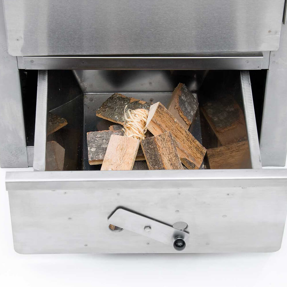 Holzfeuerungsschublade Heißräucherschrank Holzfeuerungsschublade mit Holz und Anzünder