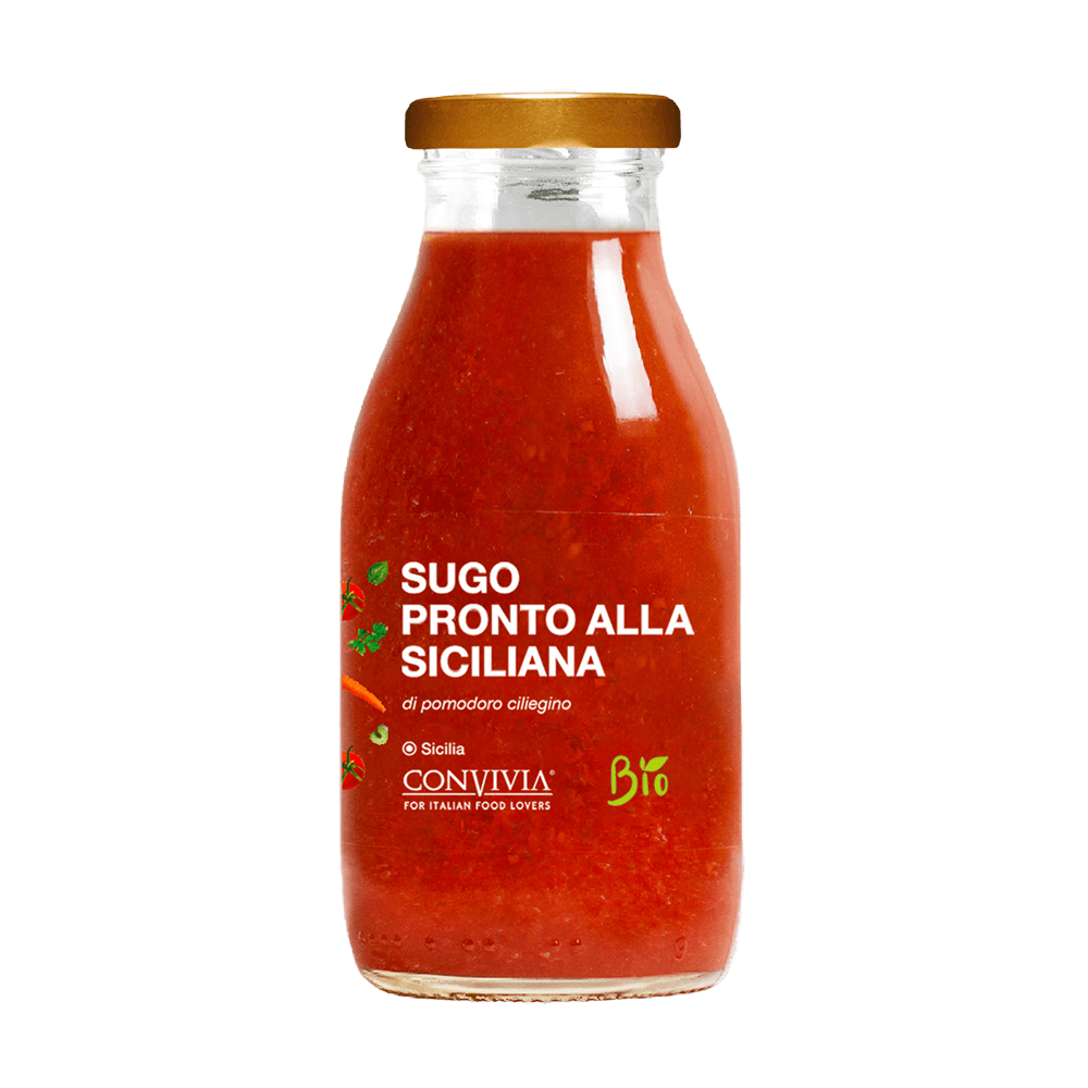 Sizilianische Bio-Kirschtomatensauce – traditionell, frisch & sofort servierfertig Einmachglas mit Kirschtomatensoße ohne Hintergrund