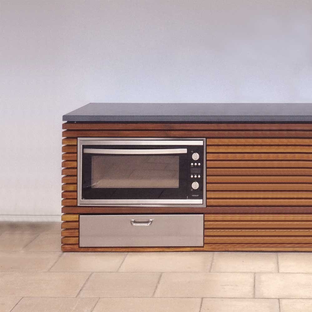 Primus in der Küchenwand eingebaut