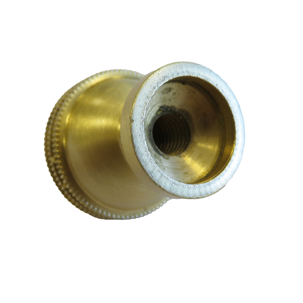 Goldener Messingknopf mit einem Durchmesser von 30 Millimeter für den Holzbackofen