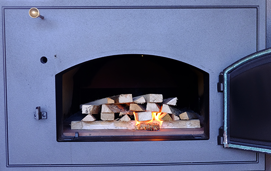 Anzünden Holzbackofen Anzünden Holzbackofen