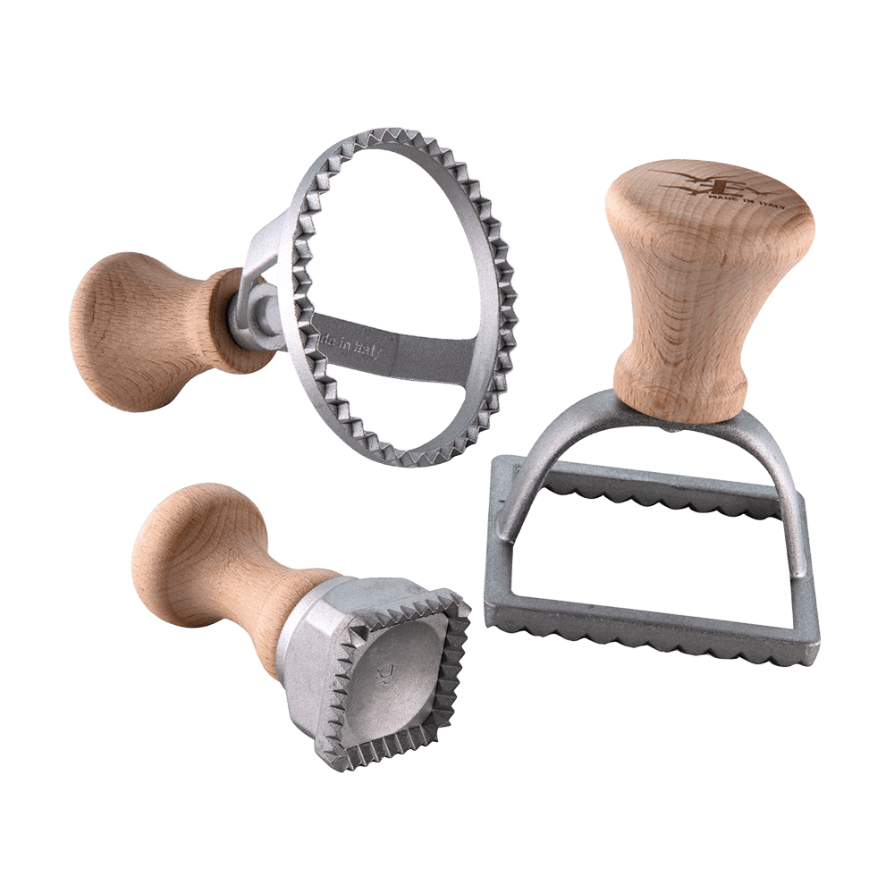 Ravioliausstecher für perfekte Ravioli & Maultaschen Drei verschiedene Ravioliausstecher mit Holzgriff