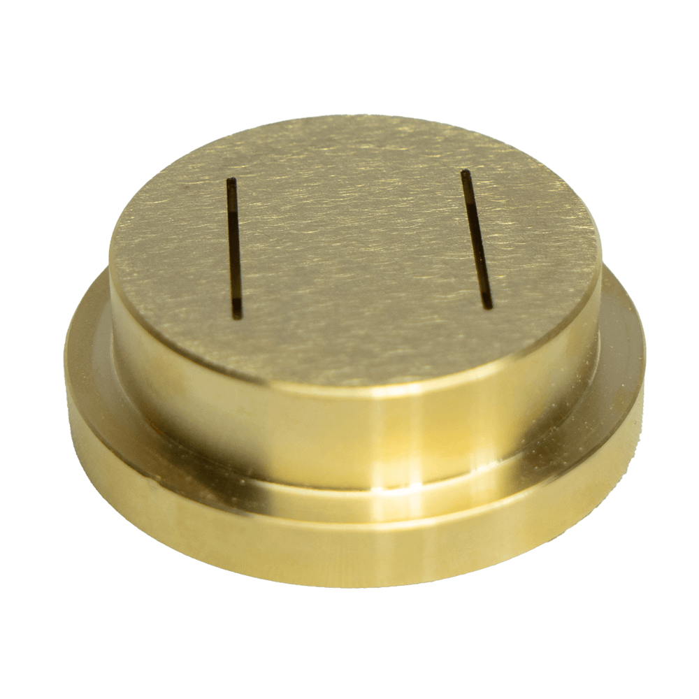 Matrize Nr. 40 - Pappardelle Nudelmatrize Nr. 40 für Pappardelle-Nudeln für Nudelmaschine Emma und PN 100 ohne Hintergrund.