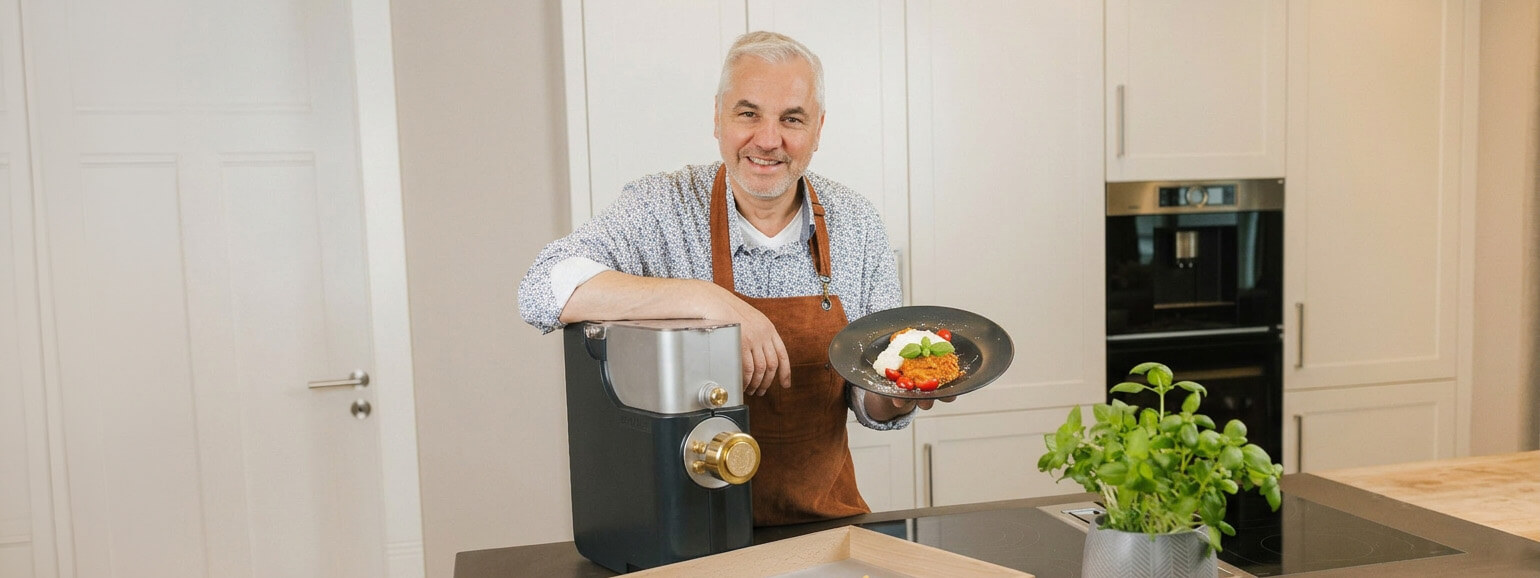 Nudel Herstellung mit der Pasta Bella