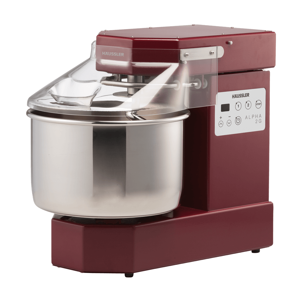 Alpha Teigknetmaschine 2-Gang in frontaler Ansicht in der Farbe Weinrot ohne Hintergrund.