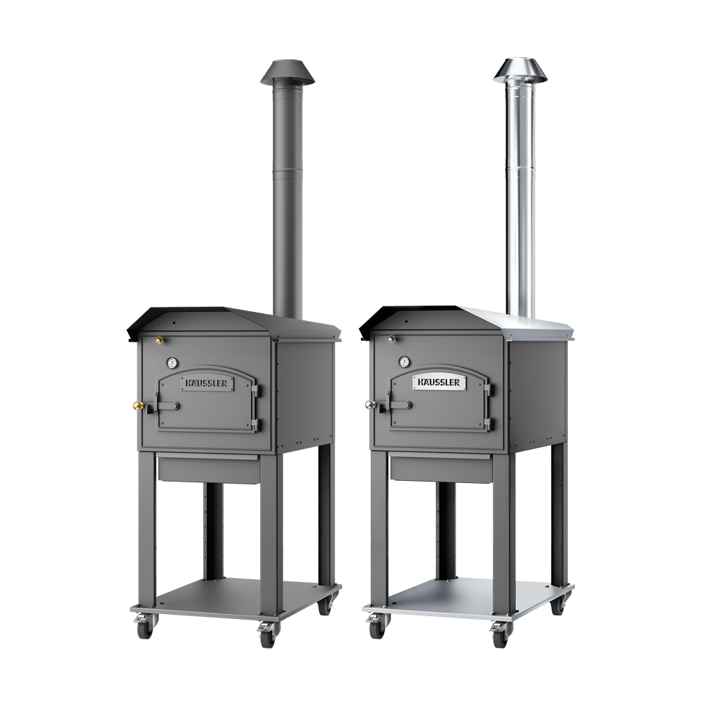 Holzbackofen in Profiqualität Zwei Holzbacköfen in schwarz und in Edelstahl Ausführung