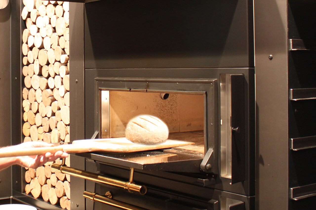 Brot im Ladenbackofen