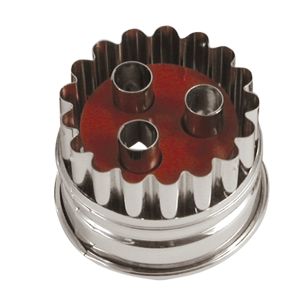 Linzer-Ausstechform: 3 Loch Ø 4,8 cm zerlegbar Linzer Ausstechform Durchmesser 4,8 Zentimeter aus Edelstahl. Einmal für das Bodenplätzchen und einmal für das Deckelplätzchen mit drei Löchern.