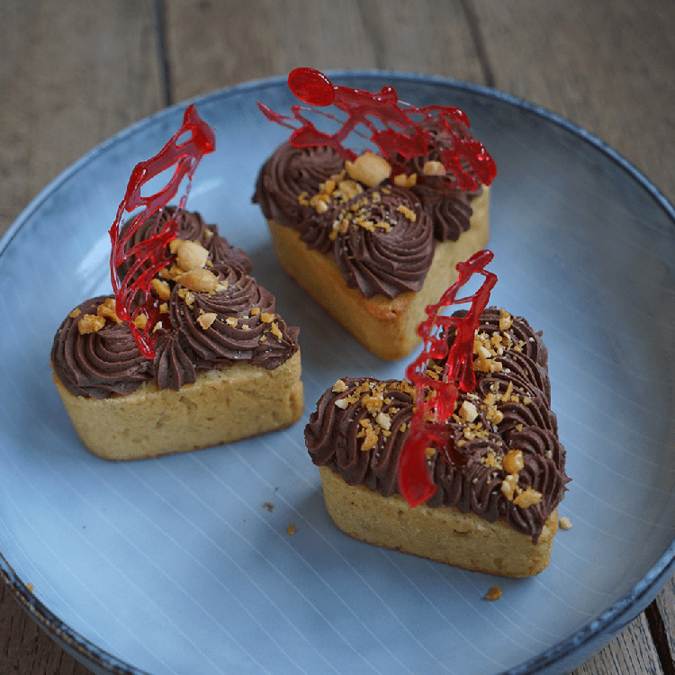 Erdnuss-Schoko Cupcakes 