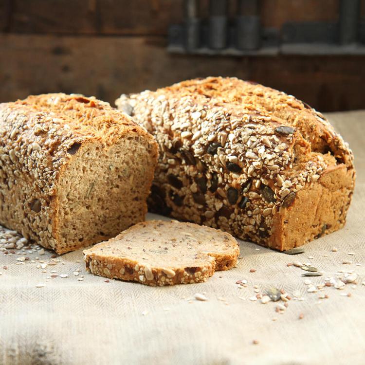 Einkornbrot mit Saaten 